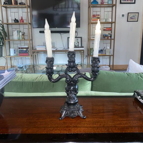 Black Halloween Candle Holder Spooky Candelabra will Skull Battery - Picture 1 of 3